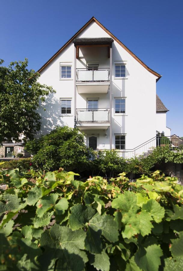 Weingut & Gaestehaus Christoph Cluesserath トリッテンハイム エクステリア 写真